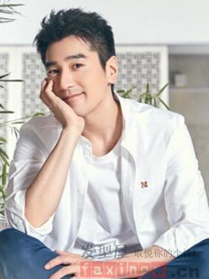 赵又廷做客猫眼大明星 清爽短发分享