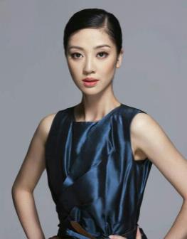 李君懿个人资料:李君懿性感写真