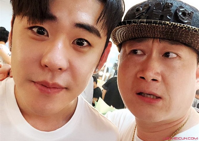 张鹤伦为什么叫小白 外号来源起底难道其老婆叫小黑吗