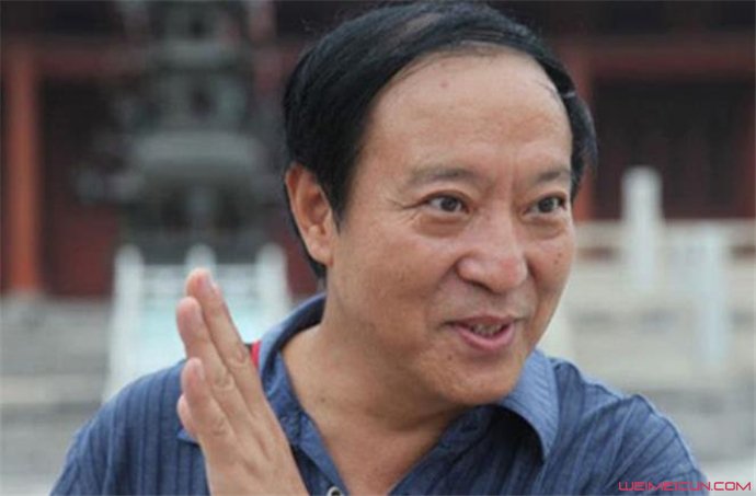 相声演员牛群现在怎么样了 揭秘牛群为什么不当县长了