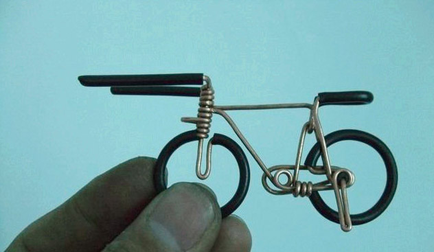 金属丝艺铜线diy手工制作自行车小摆件的手工制作方法