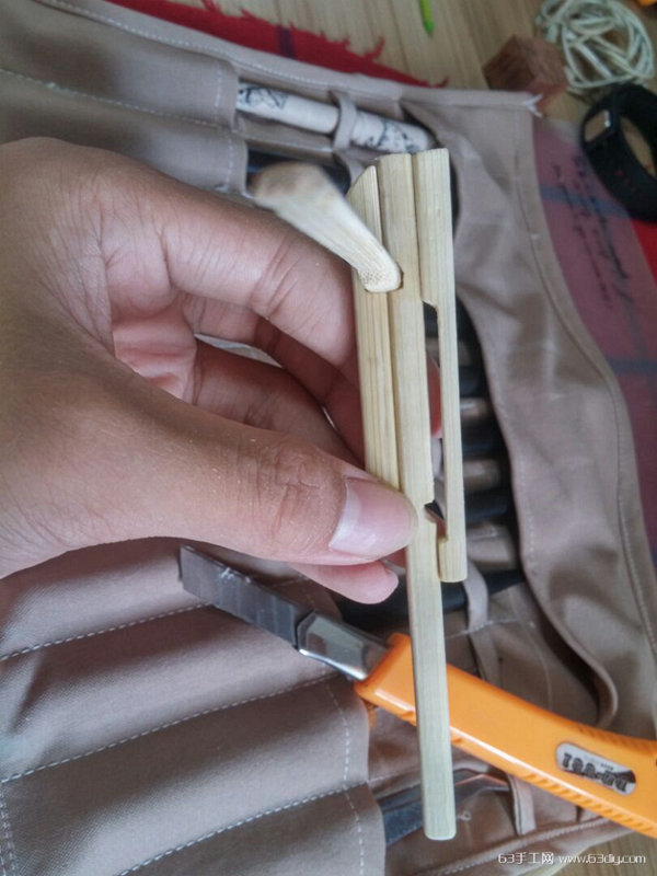 用筷子制作一把袖珍手弩