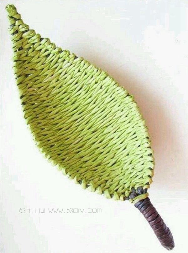 藤条编织好看的果盘 藤编果盘diy图解