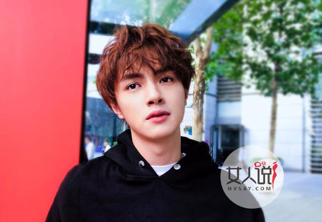 官鸿姓什么 深度扒皮官鸿个人资料没想到真名如此可爱