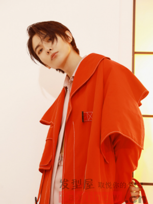 最受女生欢迎的几款时尚男生发型 快来了解一下吧!