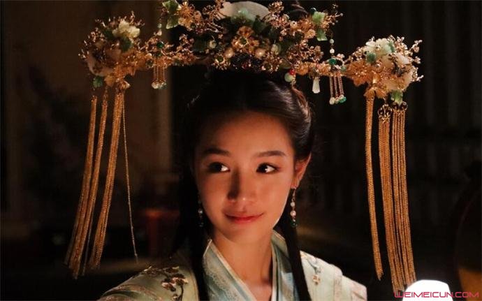 皓镧传琼华公主谁演的 张南片约不断被爆有强大背景