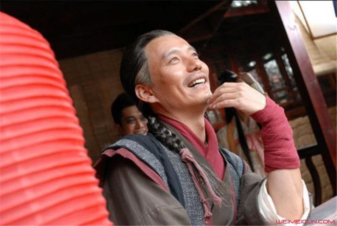 杨皓宇年轻时候的照片 杨皓宇年轻时颜值高简直是一大帅哥