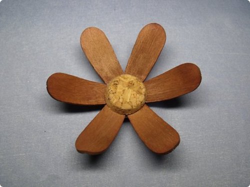 冰激凌棍,雪糕棍diy别样的清新小花朵