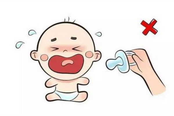 怎么教宝宝吃安抚奶嘴 让孩子爱上安抚奶嘴的小妙招
