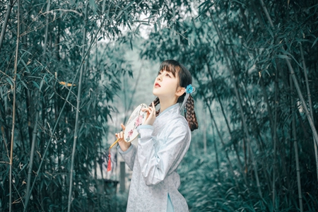 工地
主妇二十块 
农夫工十元
办理一次性