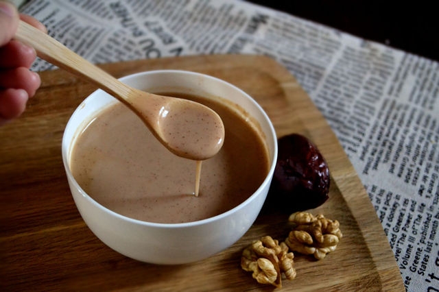 营养早餐红枣核桃露