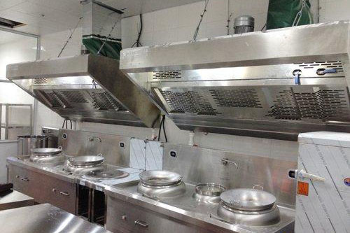 厨房排油烟用什么风机比较好