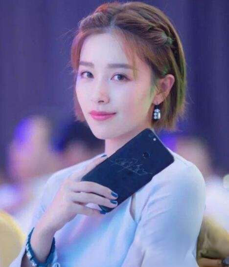 短发如何编发好看 get明星同款甜美减龄